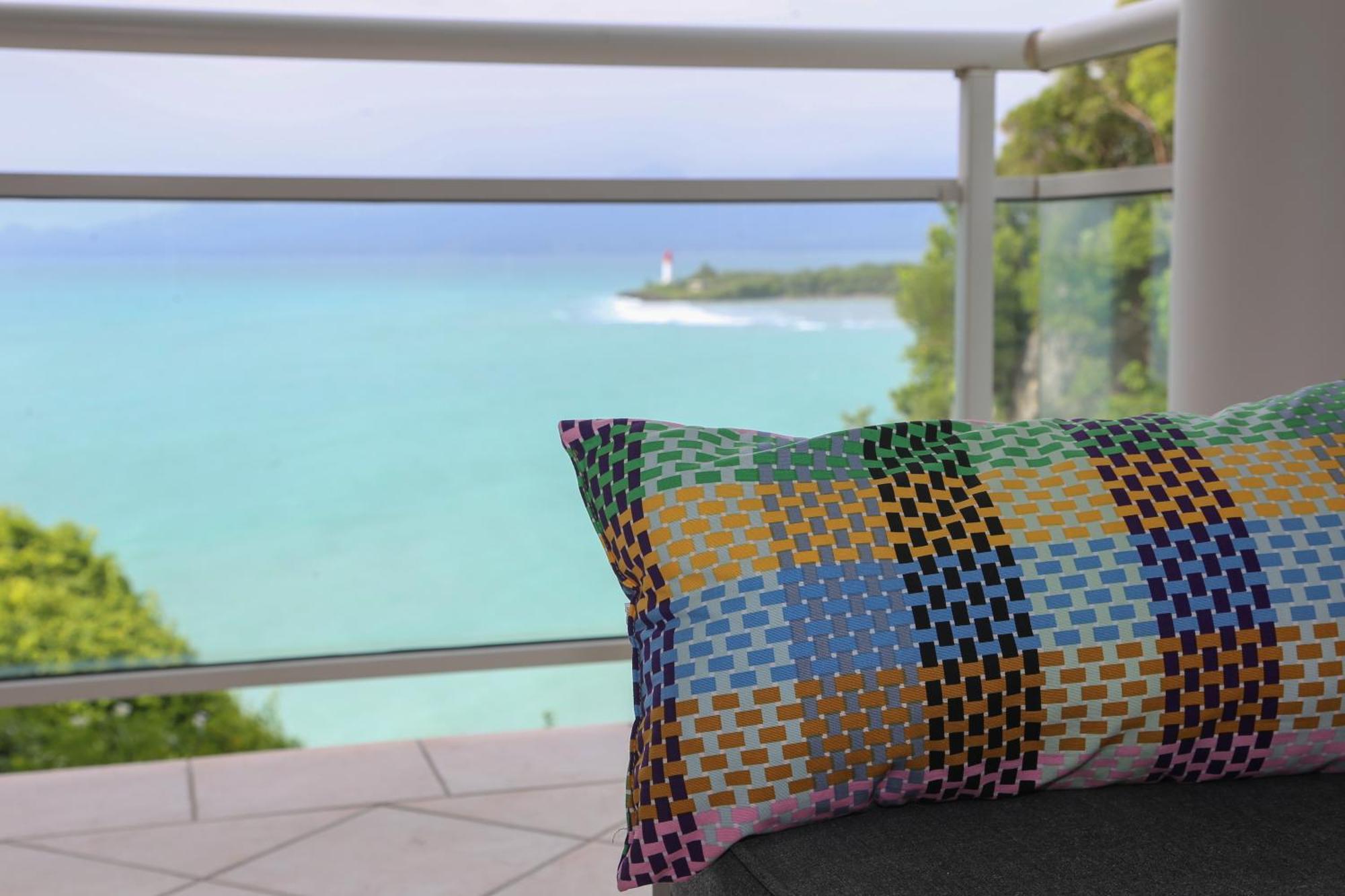 La Vue Du Phare - Appartement Neuf Avec Vue Imprenable Et Acces Crique Le Gosier  Extérieur photo