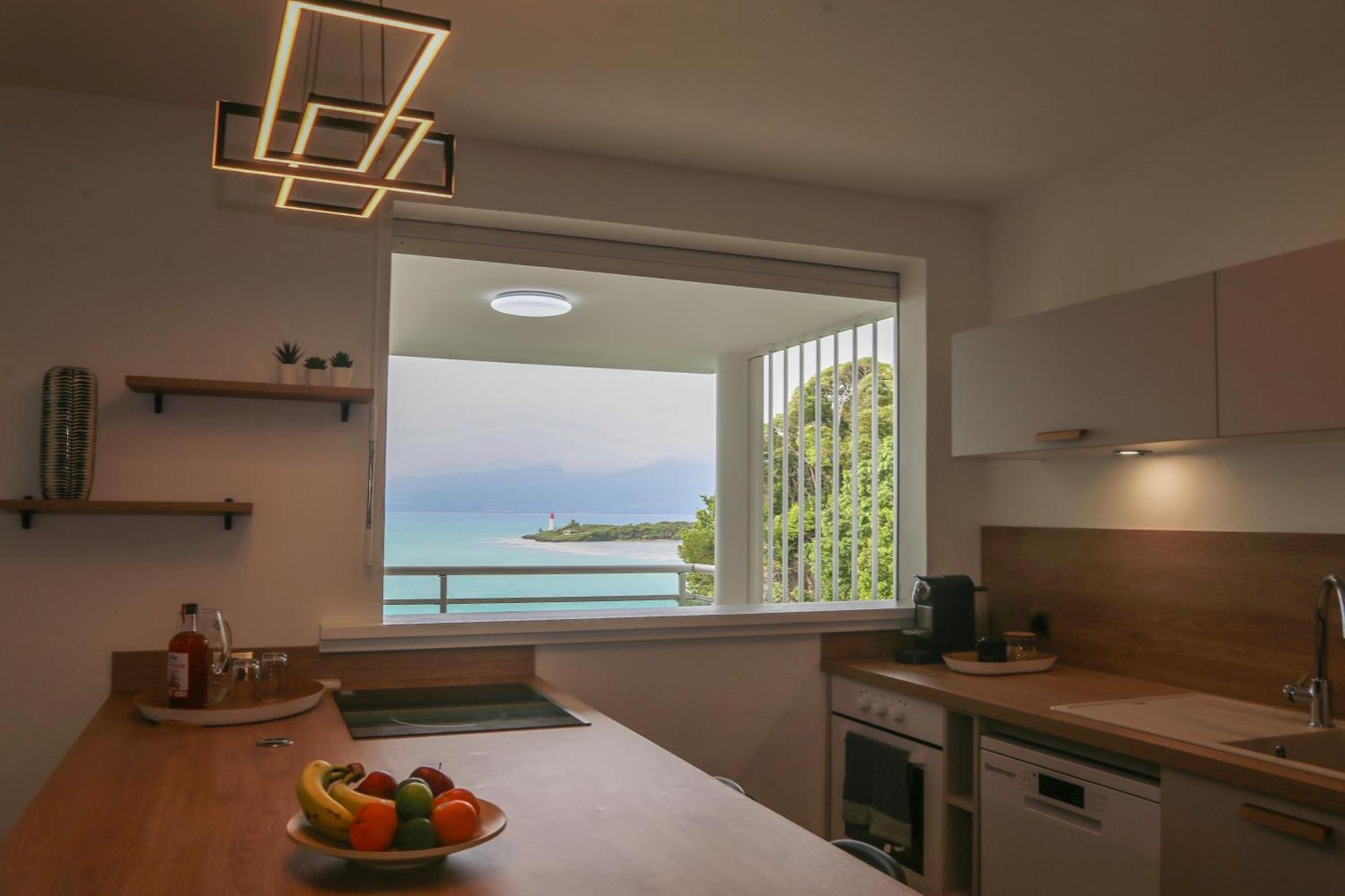 La Vue Du Phare - Appartement Neuf Avec Vue Imprenable Et Acces Crique Le Gosier  Extérieur photo